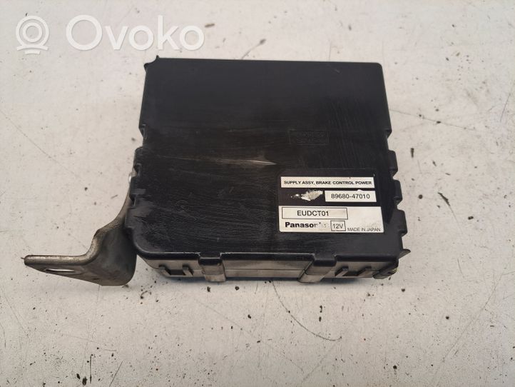 Toyota Prius (NHW20) Module de commande de frein à main 8968047010