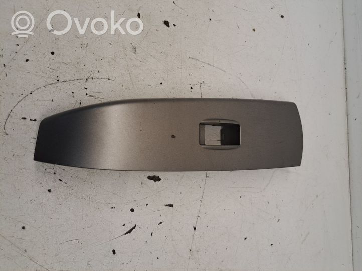 Toyota Prius (XW20) Rivestimento pulsantiera finestrino della portiera posteriore 7427247050