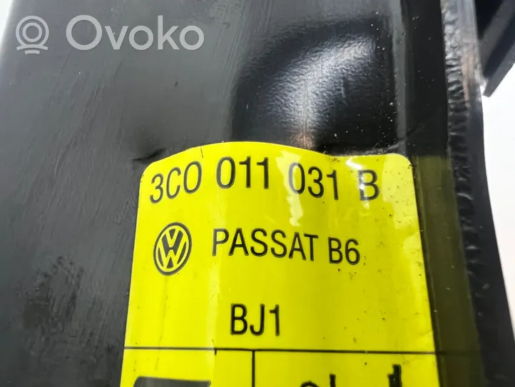 Volkswagen PASSAT B6 Domkratas (dankratas) 3C0011031B