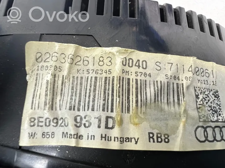 Audi A4 S4 B7 8E 8H Tachimetro (quadro strumenti) 8E0920931D