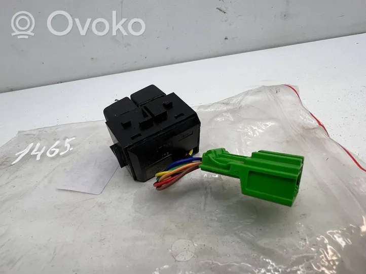 Volvo V50 Traction control (ASR) switch 8691530