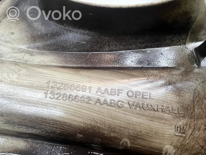 Opel Astra J R17 wheel hub/cap/trim 13286691