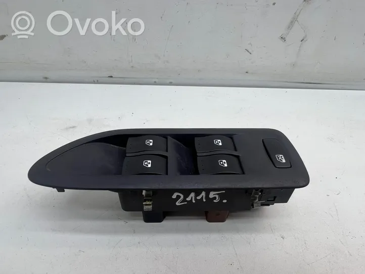 Renault Vel Satis Przyciski szyb 8200397298