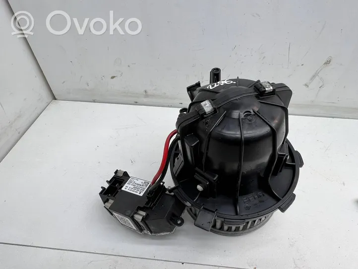 Audi A4 S4 B8 8K Ventola riscaldamento/ventilatore abitacolo U0854003