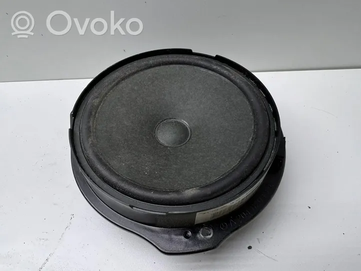 Mercedes-Benz C W204 Front door speaker A2048201902