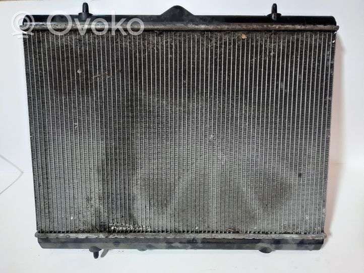 Peugeot 5008 Radiateur de refroidissement 9682477580