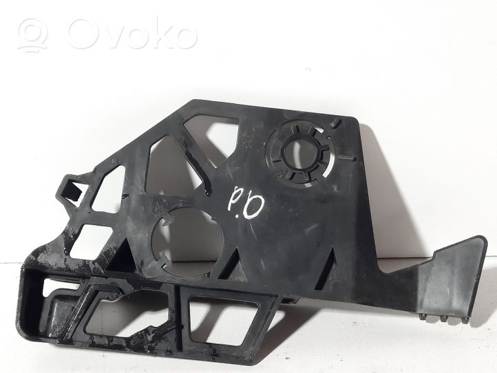 Peugeot 5008 Support de montage de pare-chocs avant 9684020980