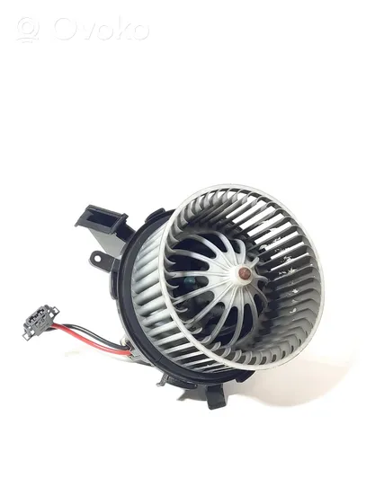 Audi A4 S4 B8 8K Ventola riscaldamento/ventilatore abitacolo U0851003