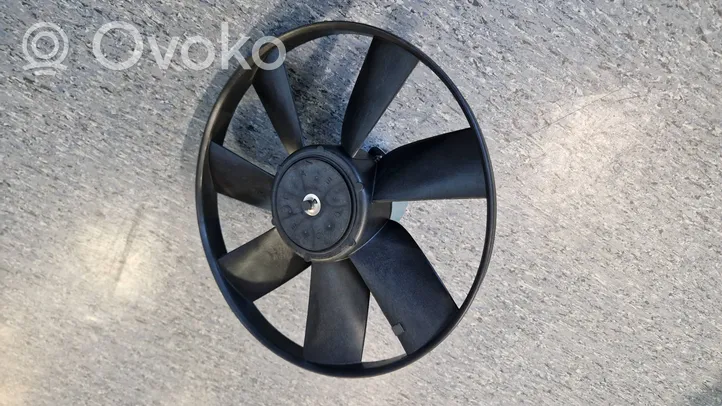 Volkswagen Golf III Elektrisks radiatoru ventilators 1H0959455