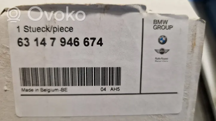 BMW X7 G07 Otras molduras del borde/pilar 637946674