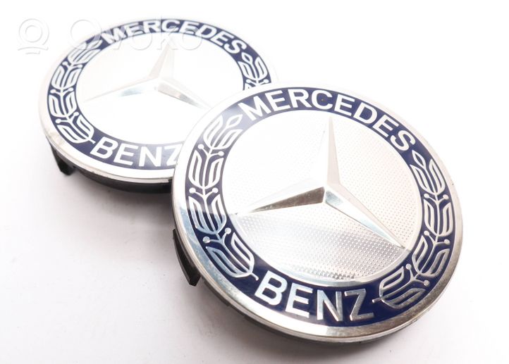 Mercedes-Benz E W212 Gamyklinis rato centrinės skylės dangtelis (-iai) a1714000025