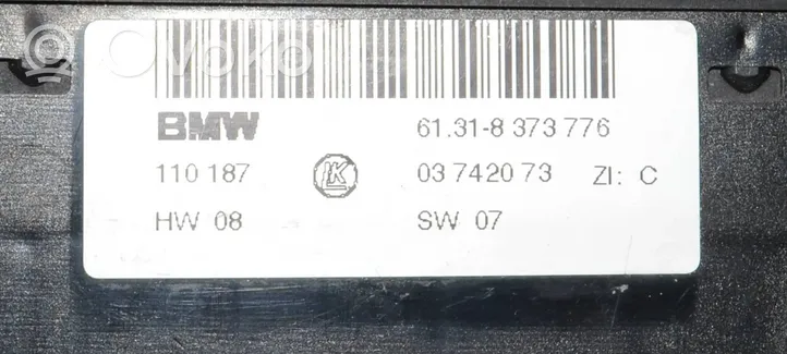 BMW 5 E39 Boîtier de commande ASC / interrupteurs 8373776