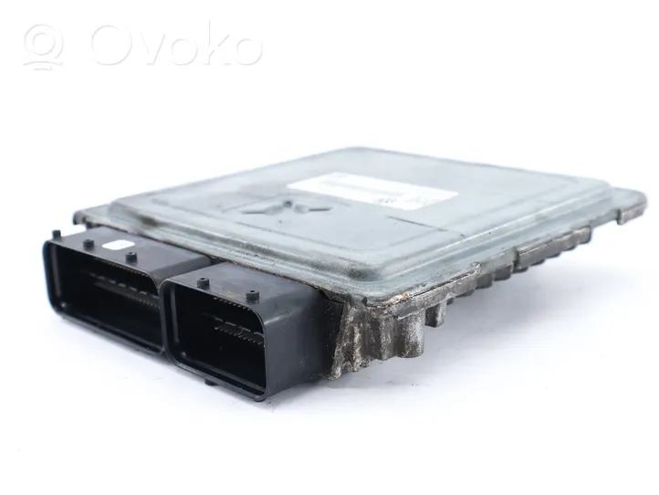 Audi A3 S3 A3 Sportback 8P Sterownik / Moduł ECU 03G906018DN