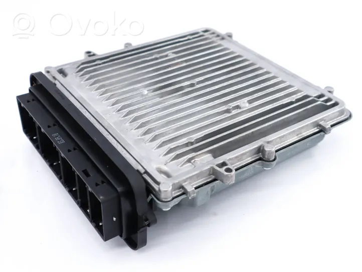 BMW 3 E90 E91 Komputer / Sterownik ECU i komplet kluczy 8510832