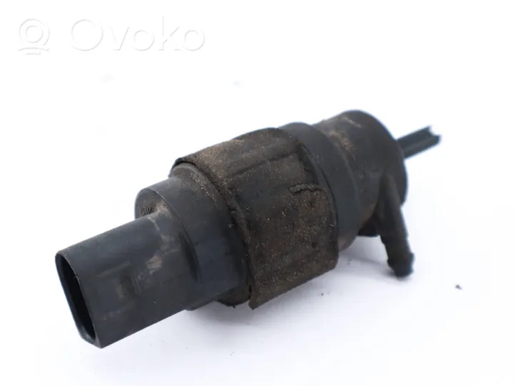 Audi A5 8T 8F Pompe de lave-glace de pare-brise 8K5955647