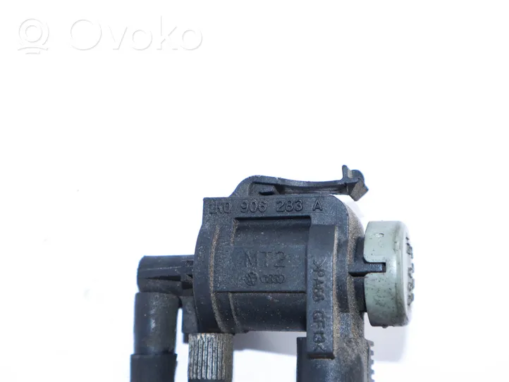 Audi A5 8T 8F Solenoidinis vožtuvas 1K0906283A