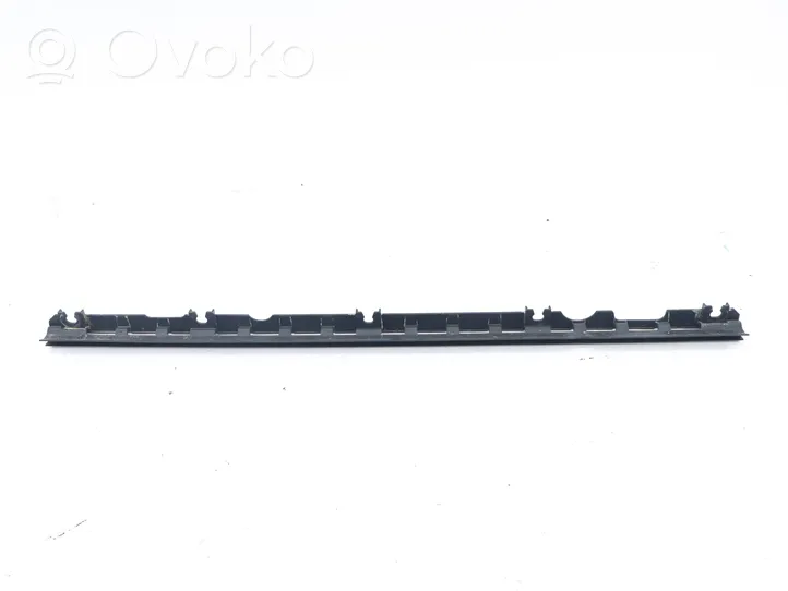 Audi A6 S6 C6 4F Rubber seal front door (on door) 4F0831345B