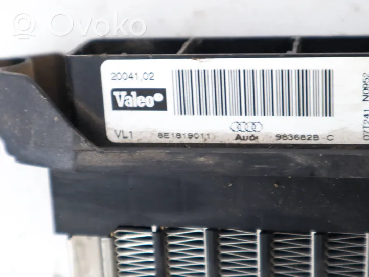 Audi A4 S4 B7 8E 8H Elektrinis salono pečiuko radiatorius 8E1819011