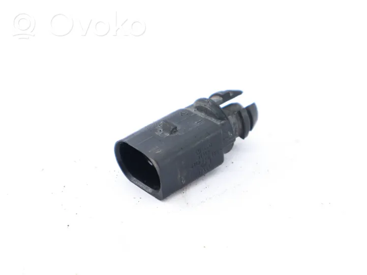 Audi A8 S8 D3 4E Outside/exterior temperature sensor 8Z0820535