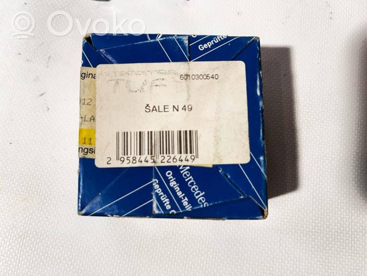 Mercedes-Benz E W124 Puleggia dell’albero motore A6010300540