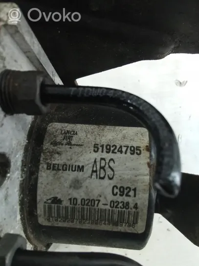 Opel Combo D Pompe ABS 51924795