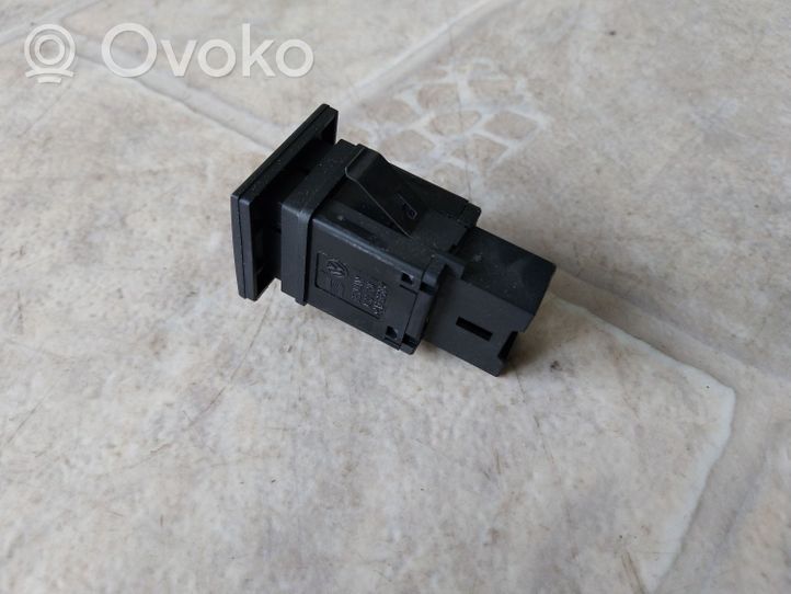 Volkswagen Transporter - Caravelle T5 Electric sliding door switch 7H0927225