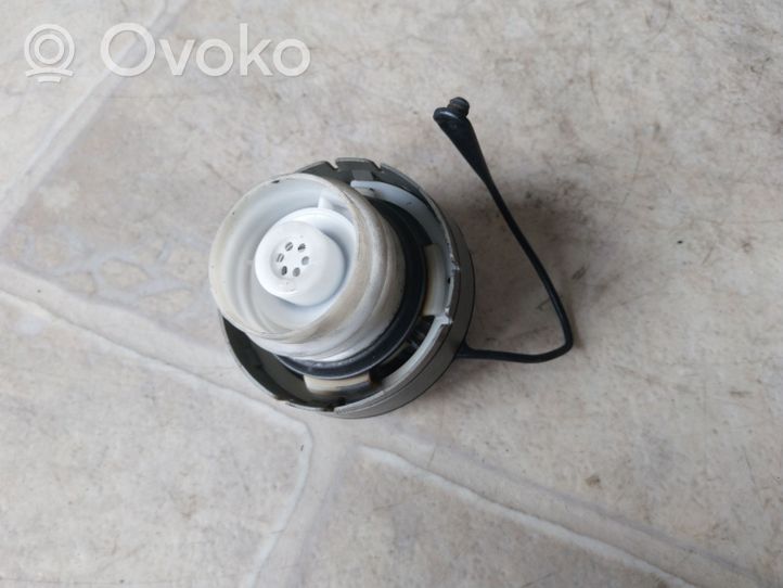 Toyota Corolla Verso AR10 Fuel tank filler cap 