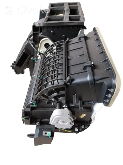Chevrolet Trax Scatola climatizzatore riscaldamento abitacolo assemblata 95135948
