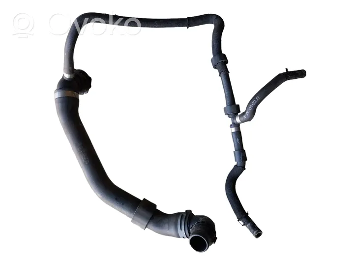 Volkswagen PASSAT B8 Engine coolant pipe/hose 5Q0122291