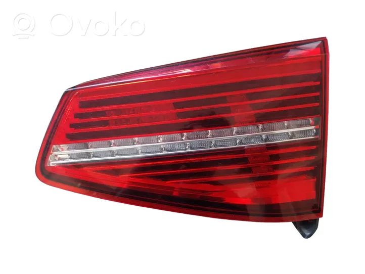 Volkswagen PASSAT B8 Luci posteriori del portellone del bagagliaio 3G9945308A