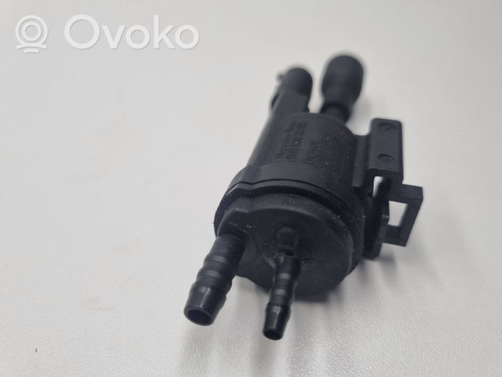 Mercedes-Benz Sprinter W907 W910 Valve vacuum A0005003201