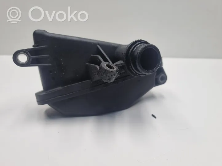 Mercedes-Benz S W222 Intake resonator A6421400087