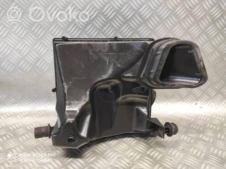 Opel Astra J Coperchio scatola del filtro dell’aria 