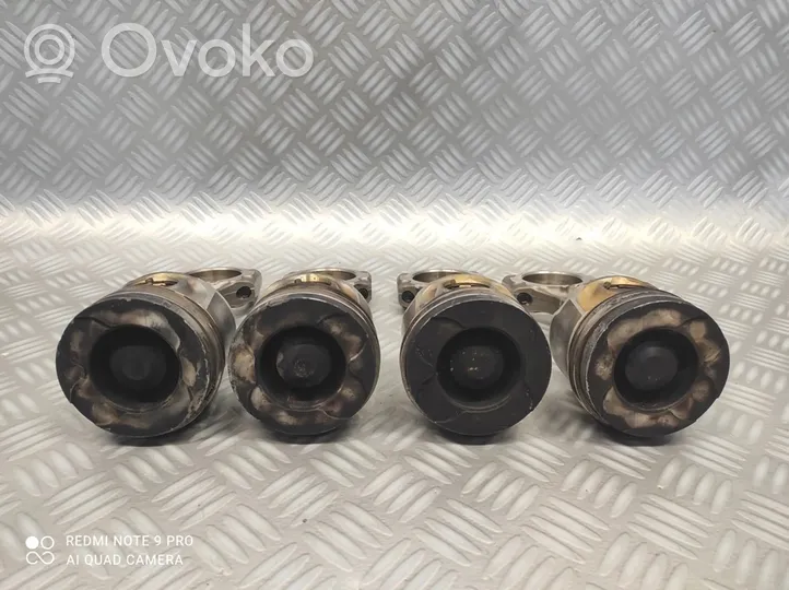 Toyota Verso Piston 