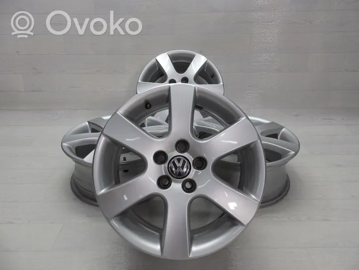 Volkswagen Polo VI AW R15 alloy rim 