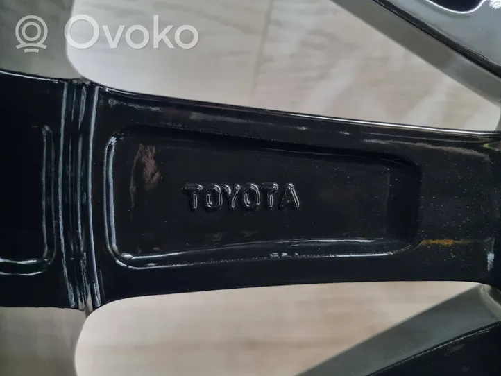 Toyota Corolla E210 E21 Felgi aluminiowe R17 CMS102912