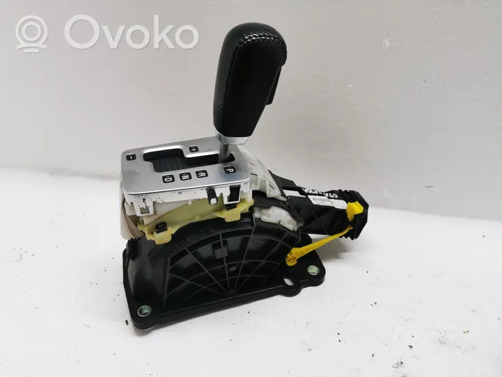 Volvo V60 Gear selector/shifter in gearbox 