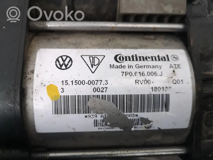 Volkswagen Touareg II Compressore sospensioni pneumatiche 7P0616006J