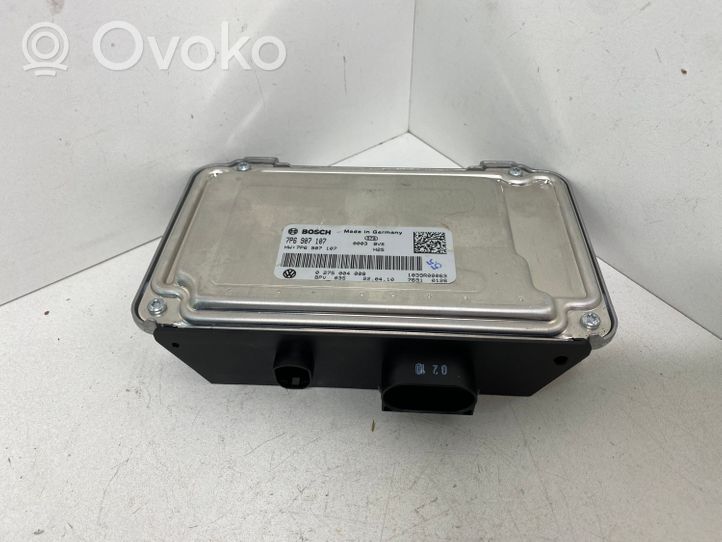 Volkswagen Touareg II Camera control unit module 7P6907107