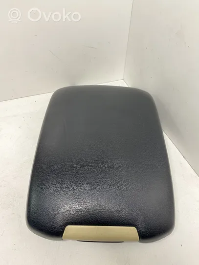 Toyota Land Cruiser (J150) Armrest 