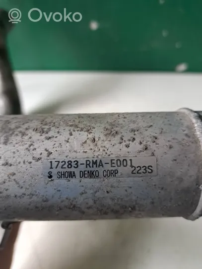 Honda CR-V Tube d'admission de tuyau de refroidisseur intermédiaire 17283RMAE001