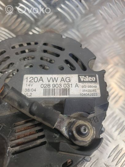 Volkswagen PASSAT B5 Alternator 028903031A