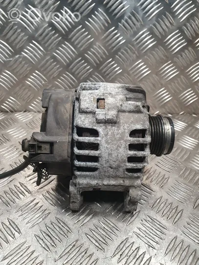 Skoda Superb B5 (3U) Alternator 028903031A