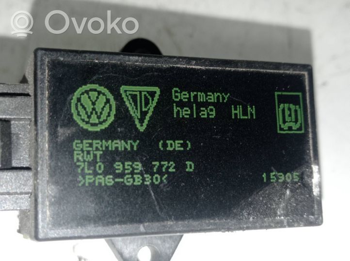 Volkswagen Touareg I Istuimen lämmityksen rele 7L0959772D