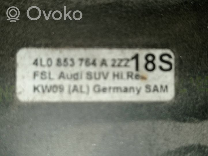 Audi Q7 4L Listwa / Uszczelka szyby drzwi tylnych 4L0853764A