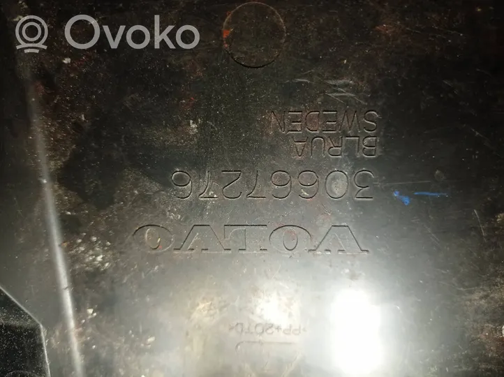 Volvo V50 Coperchio/tappo della scatola vassoio della batteria 30667276