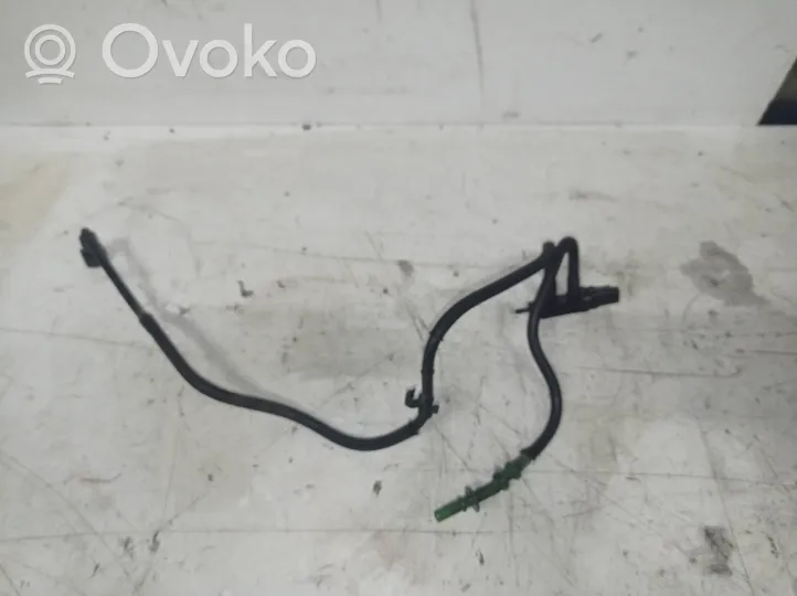 Volvo V50 Fuel line pipe 9635692580