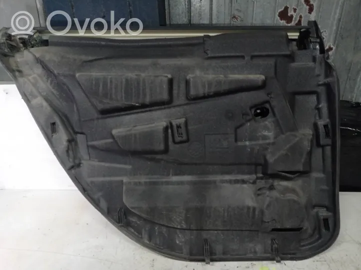 Audi A6 S6 C5 4B Takaoven verhoilu 4b0863982