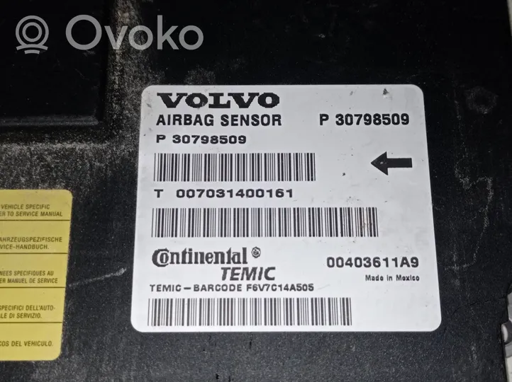 Volvo V70 Airbag control unit/module 30798509