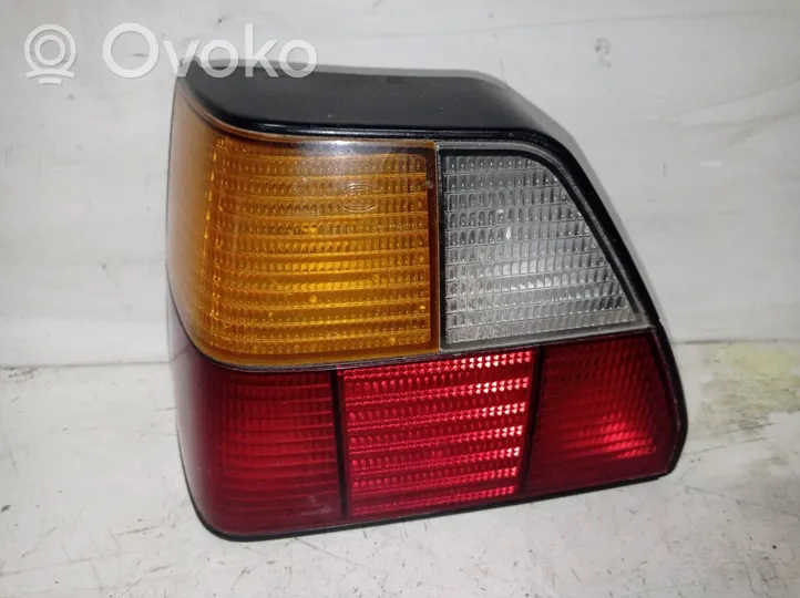 Volkswagen Golf II Lampa tylna 191945111A